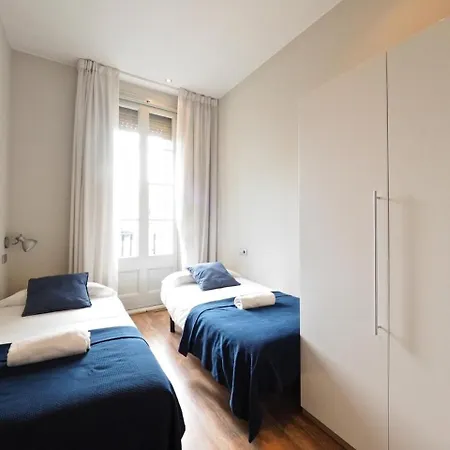 Apartment Suites4days Gracia Terrace Design Barcelona